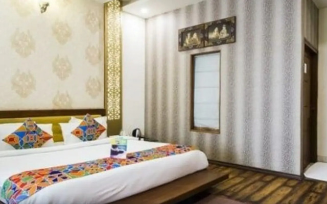 Hotel Golden Sands, Jaipur