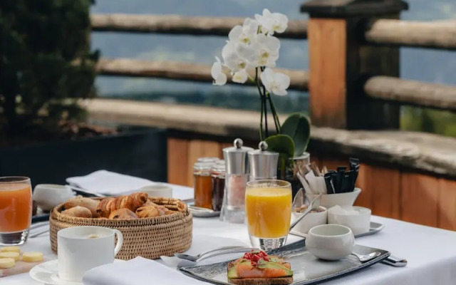 LeCrans Hotel & Spa