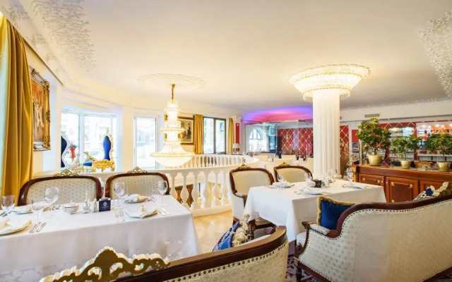 Голден Румс Москва