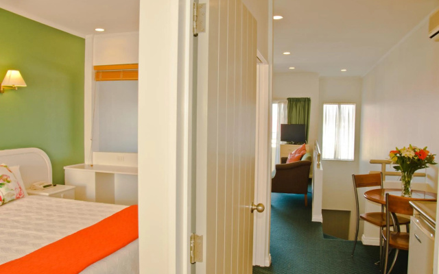 Beach Front Motel Napier – Guest Rooms – Napier