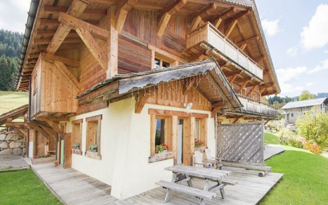 Pretty Apartment in a Separate Mountain Chalet