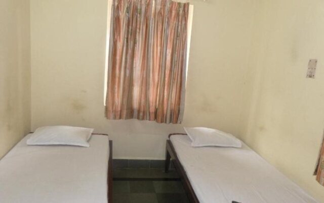 Vaibhav Hotel