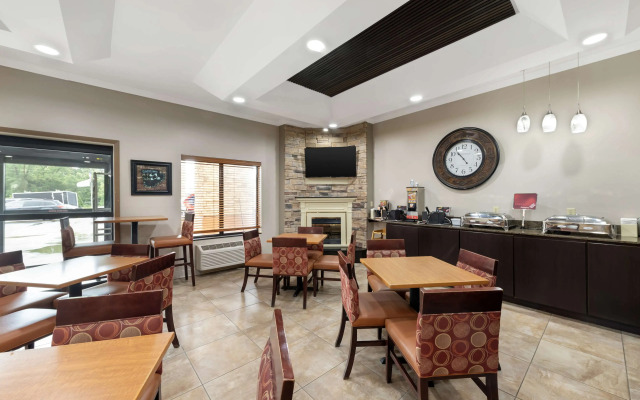 Best Western Plus Albert Lea I-90/I-35 Hotel