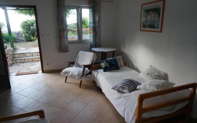 Apartment Stiniva