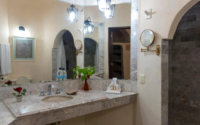 Villablanca Garden Beach Hotel