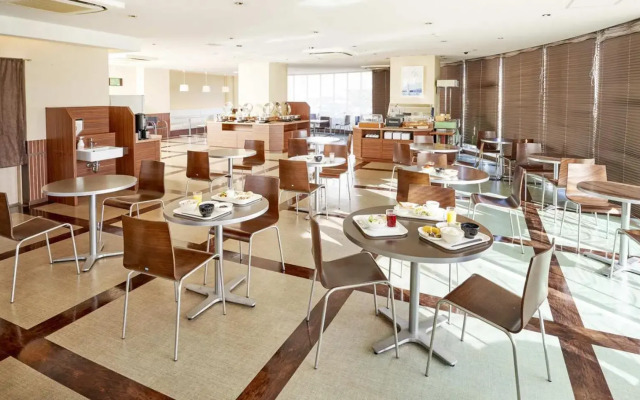 Centre One Hotel Handa