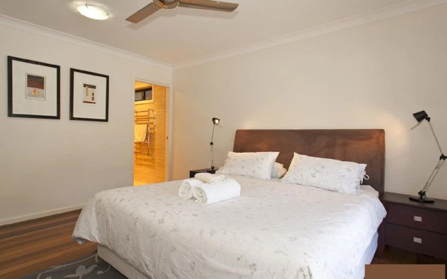 Hibiscus House - Sawtell, NSW