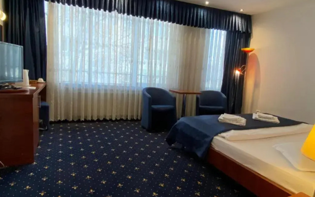 Samaa Hotel
