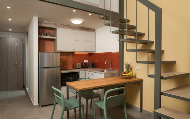 Dimitra Apts - Superior Maisonette Suite With