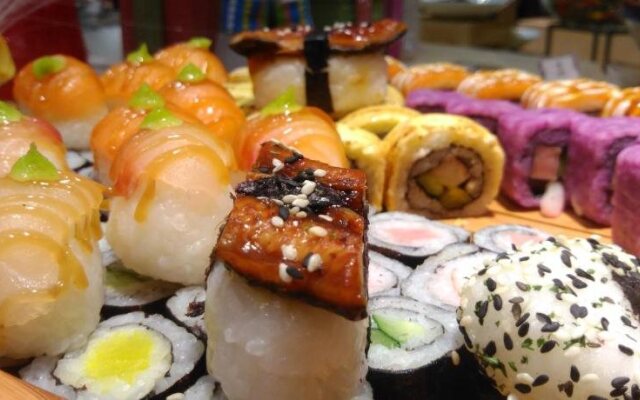 Jingling Shihu Garden Hotel