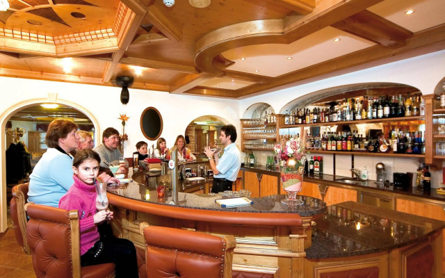 Landhotel Alpenhof