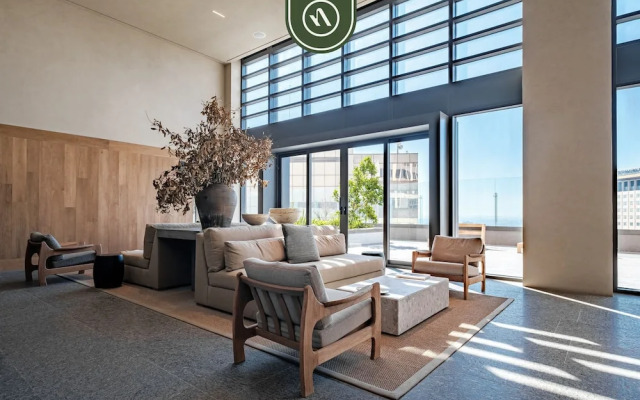 Luxury Studio - Pool - Revolution Monument View