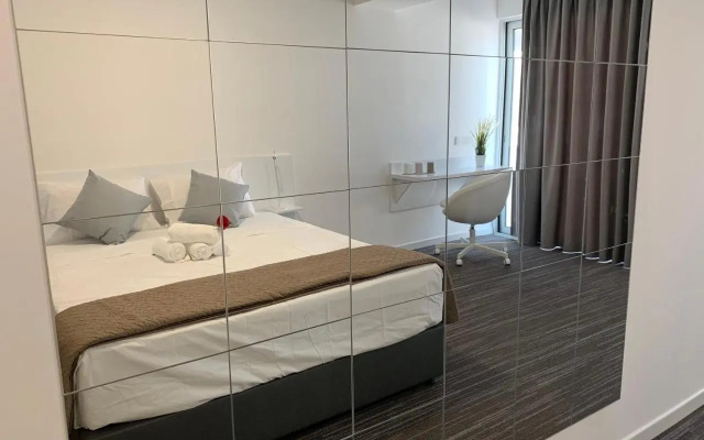 Nicosia 5 Stars Suites
