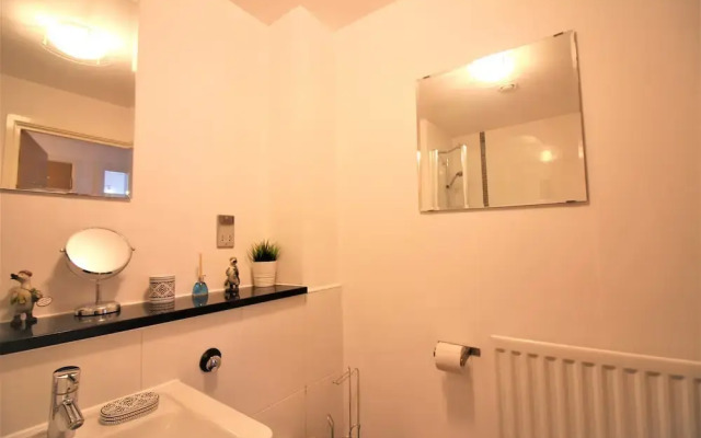Solace Apartment Milton Keynes