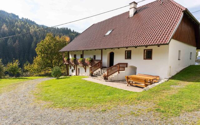 Chalet in Eberstein Near Saualpe Ski