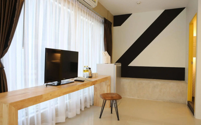 Zak Residence