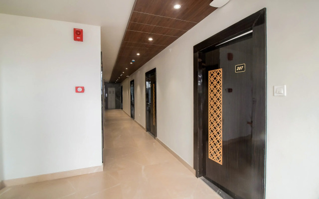 Collection O 87097 Hotel Aalishan