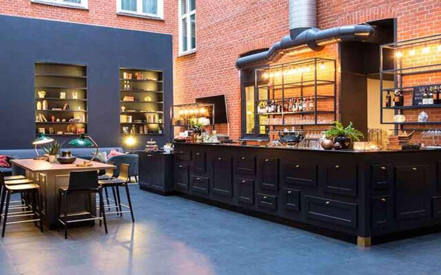 Home Hotel Temperance