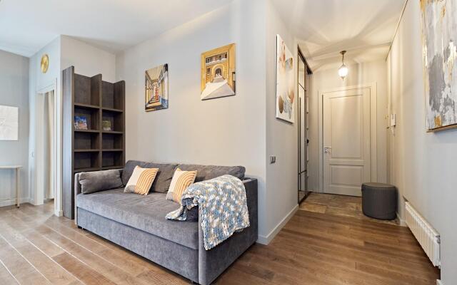 Критик Отдыхает Апартаменты на Итальянской