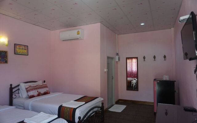 Bann Kwanlada Hotel