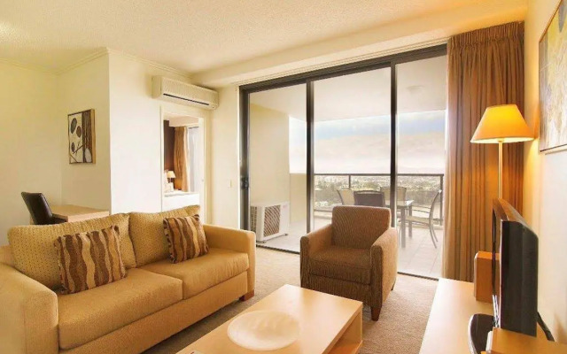 Oaks Brisbane on Margaret Suites