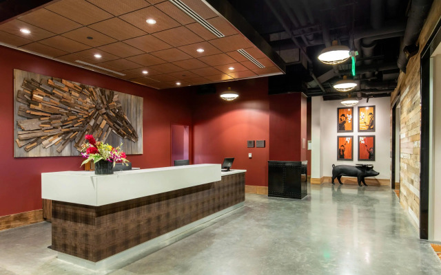 Cambria Hotel Nashville Downtown