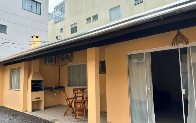 Casa entre dois mares - Casa Laranja