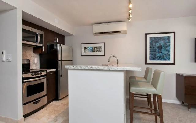 Ilikai Hotel & Luxury Suites