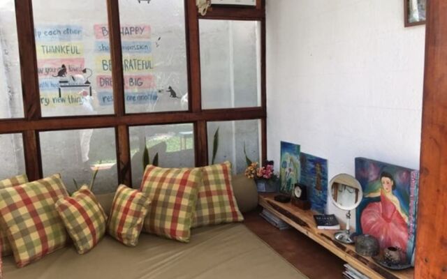 Memory Lane by Esperanza Cafe Bed & Breakfast - Adults Only