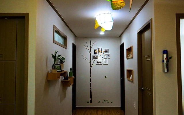 Ganderak Guesthouse - Hostel