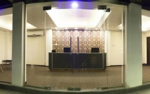 City Hotel Colombo 02