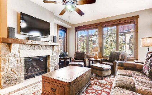 Luxury 3 Bedroom Breckenridge Vacation Rental with Mountain Views Steps from Historic Main Street