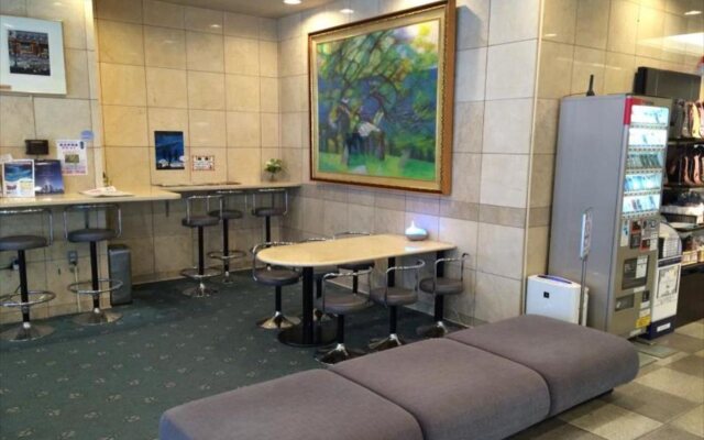 Shin Osaka Sunny Stone Hotel