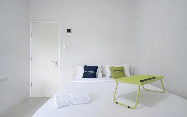 Urbanview Hotel Bari Syariah Palembang By RedDoorz