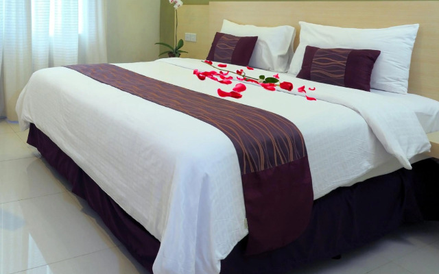 Lombok Plaza Hotel & Convention