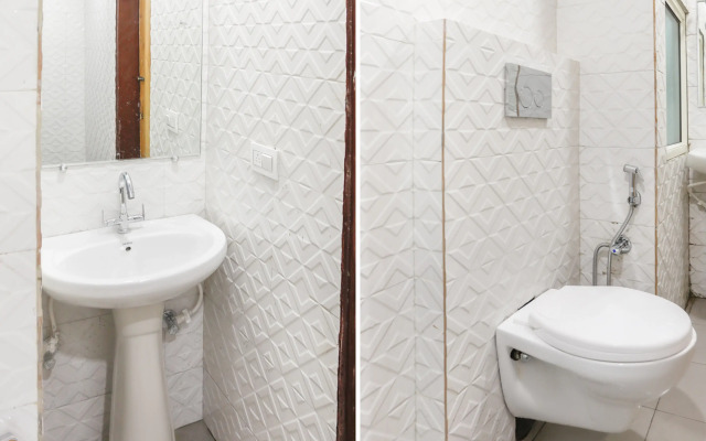 Diamond Stay by OYO Rooms