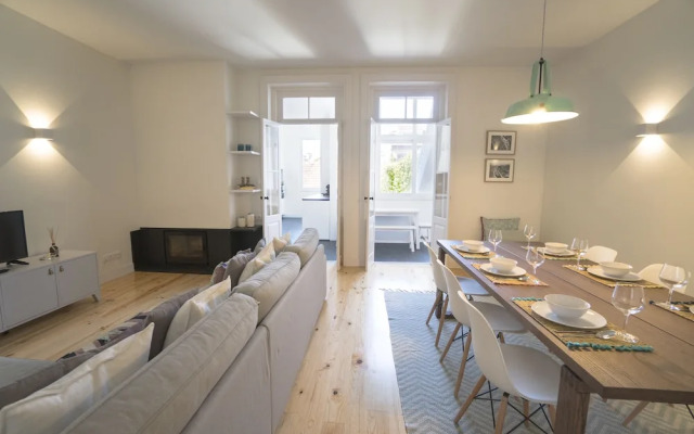 Liiiving in Porto - Foz Shore Apartments