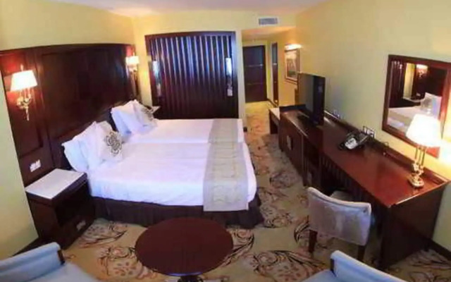 Oasis Hotel