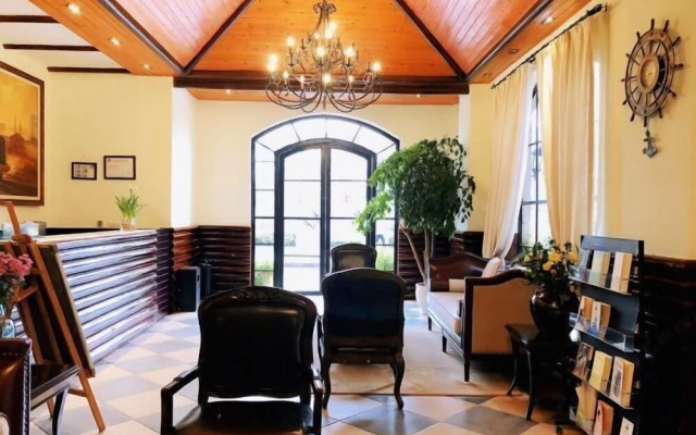 Eiffel Art Hotel – Lobby – Qiandongnan