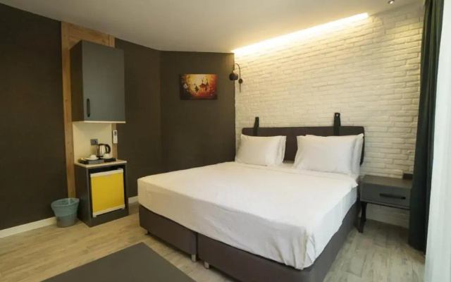 Estera Hotel & Spa
