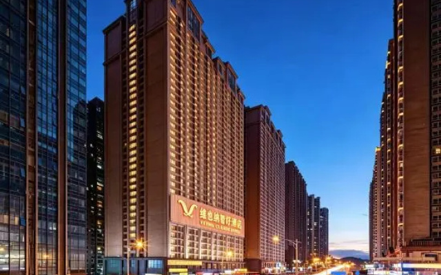 Vienna Smart Hotel (Guiyang Huaguo Garden White House Art Center Branch) – Outside – Guiyang