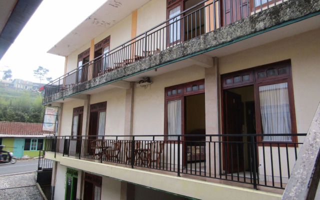 Hotel Kopeng Indah 2