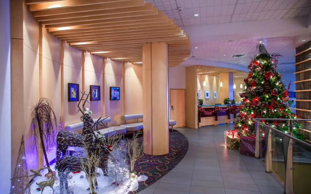 iHOTEL & Conference Center Red Deer