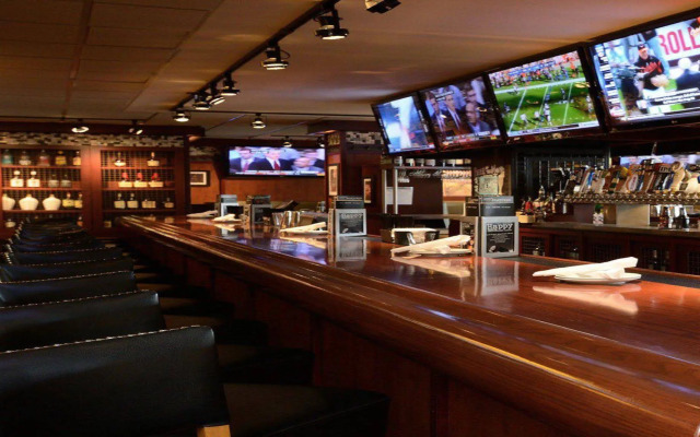 Holiday Inn Chicago-Oakbrook by IHG