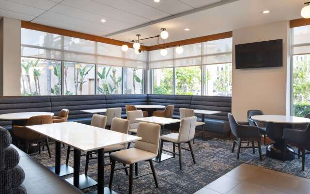 Hyatt Place at Anaheim Resort/Convention Center