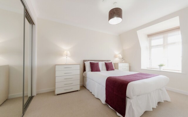 Roomspace Apartments -Royal Swan Quarter