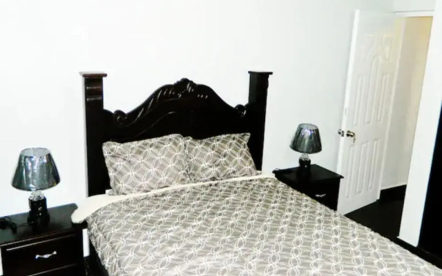 Luxury Apartment near Beach