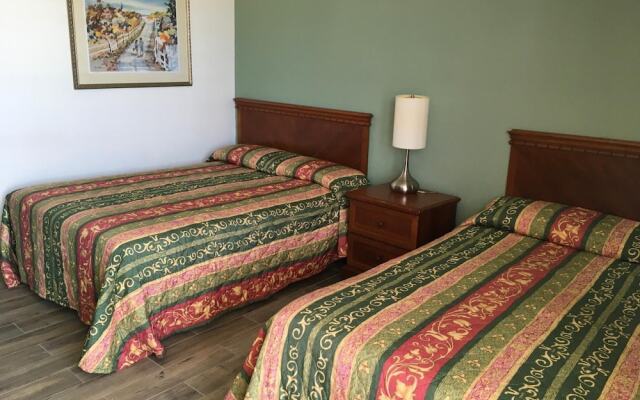 Skylark Resort Motel