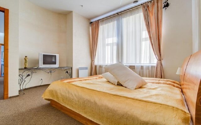 Hotel Diana