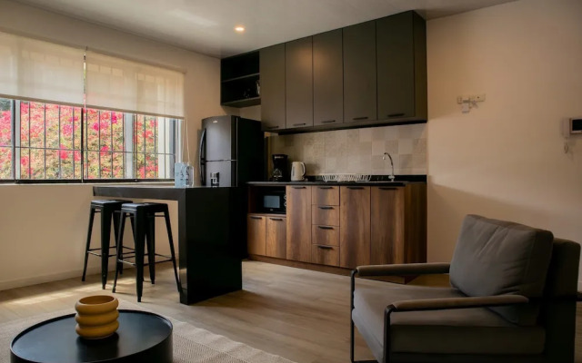 w Exceptional 1BR w Terrace in Miraflores